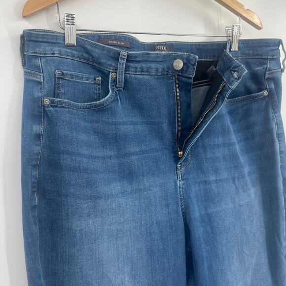 NYDJ Sheri Slim Womens Jeans Sz 16W Stretch Curve Shaper Lift Tuck Minimalist - Picture 4 of 10
